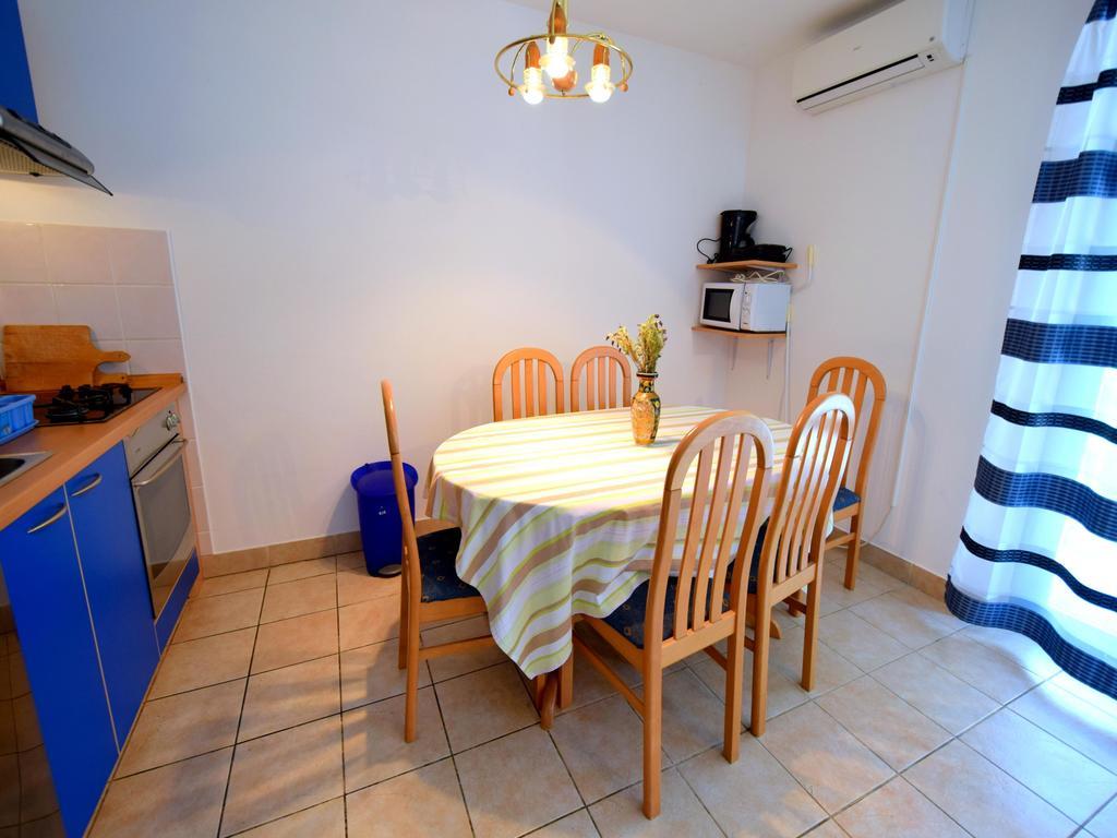 Apartment Oresic Malinska Εξωτερικό φωτογραφία